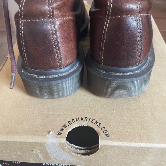 Dr. Martens 101 boots in harvest tan leather (US W5/M4) - Picture 5 of 8